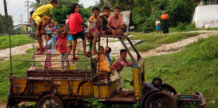 Derniers jours en Asie : Pyin Oo Lwin et dernière virée en moto à Mandalay !