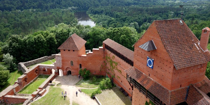 Premier arrêt en Lettonie, le parc national de Sigulda !